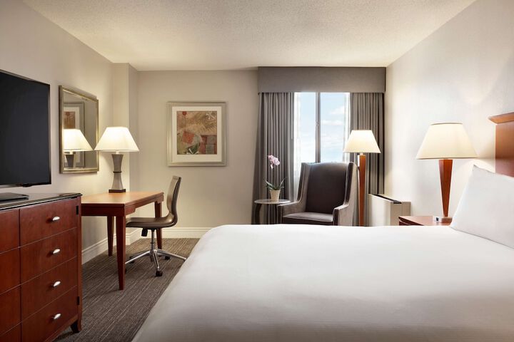 Room 19 of 70