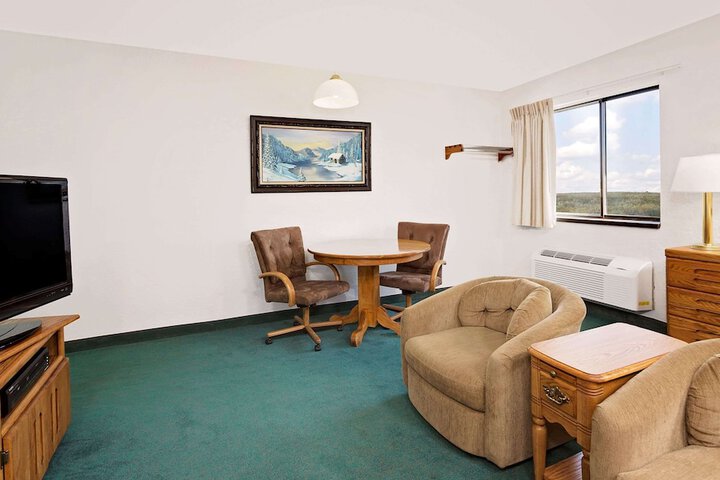 Room 13 of 41