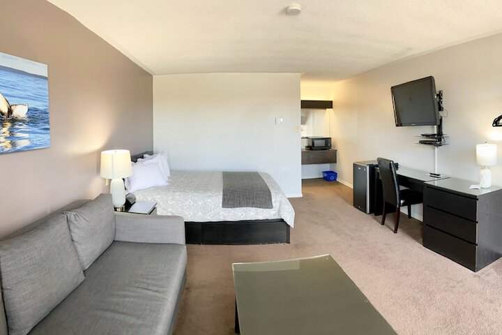 Room 35 of 44