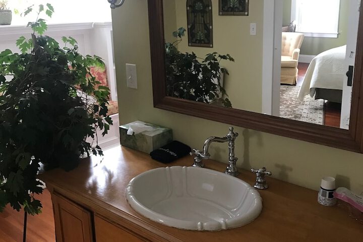 Room 29 of 66