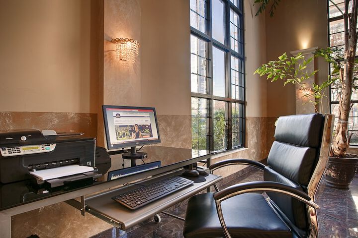 Business Center 20 of 20