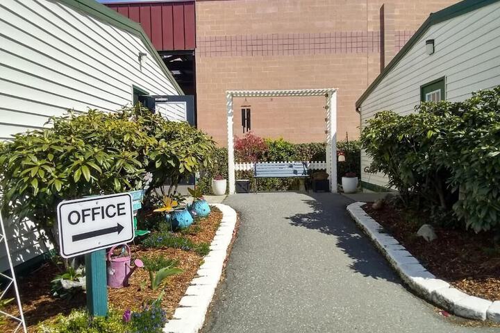 The Orca Inn
