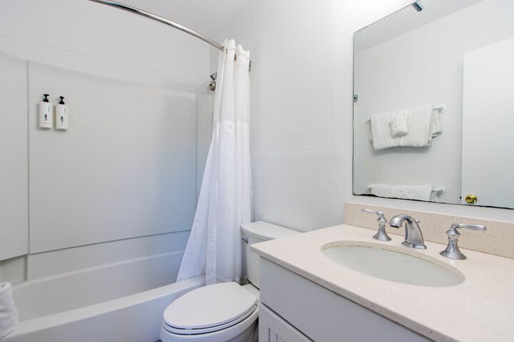 The Surf Club