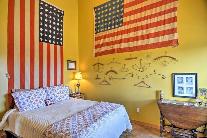 Family-friendly Del Norte Home w / Stunning Views!
