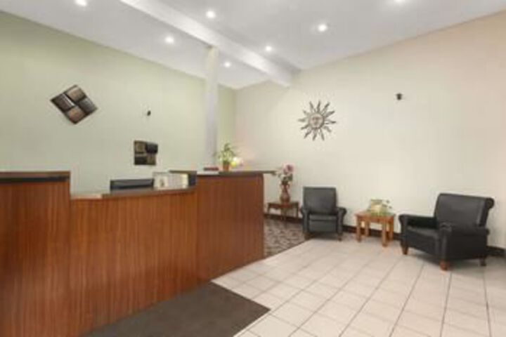 Super 8 Sioux Falls Near Convention Center