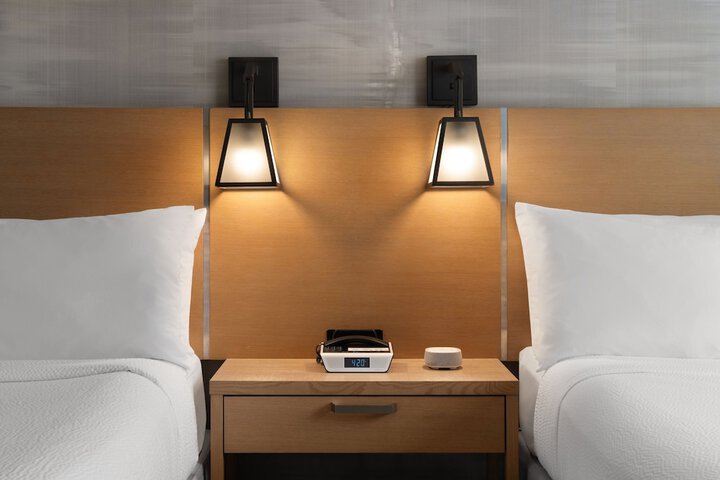 Room 14 of 50