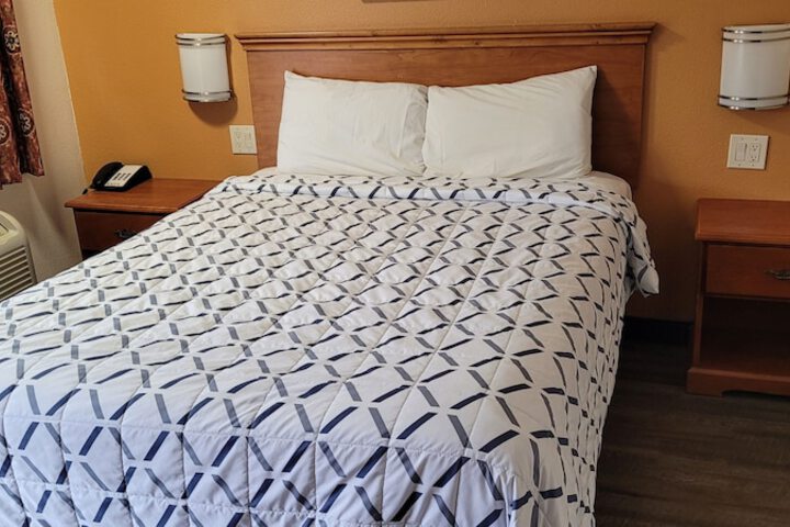 Room 14 of 53
