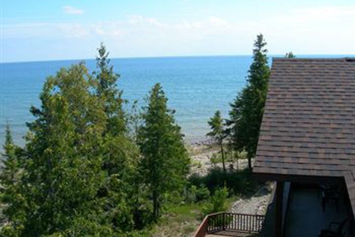 Ninemile Point Bed & Breakfast