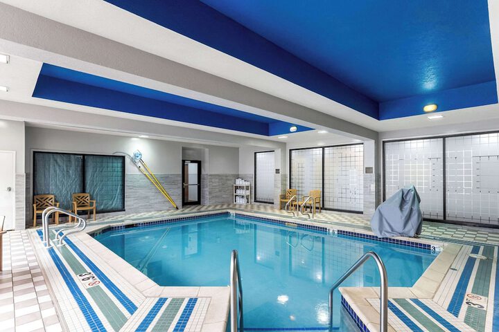 Pool 4 of 39