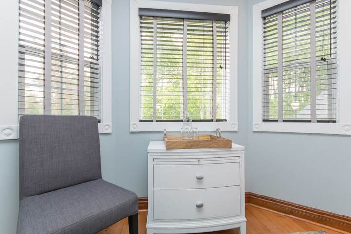 Craigleith Manor Bed & Breakfast