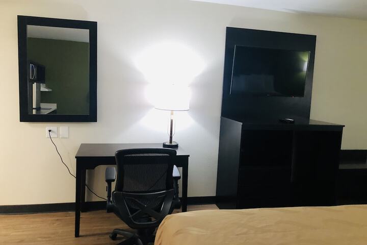 Quality Inn & Suites Lake Charles South