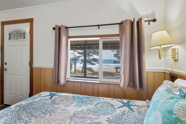 Oceanside Ocean Front Cabins