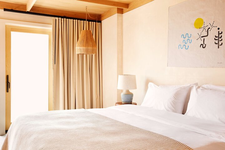 Room 14 of 62