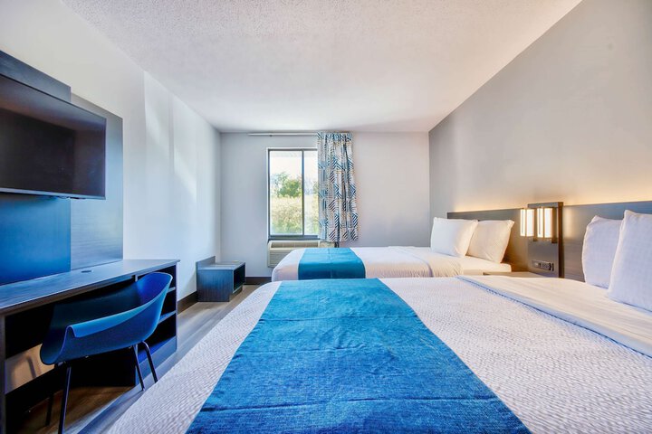 Room 16 of 27