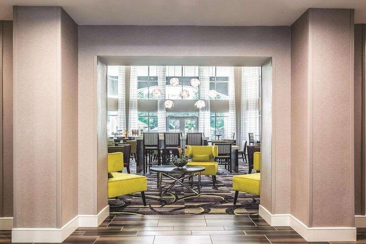 Hotel Interior 12 of 39