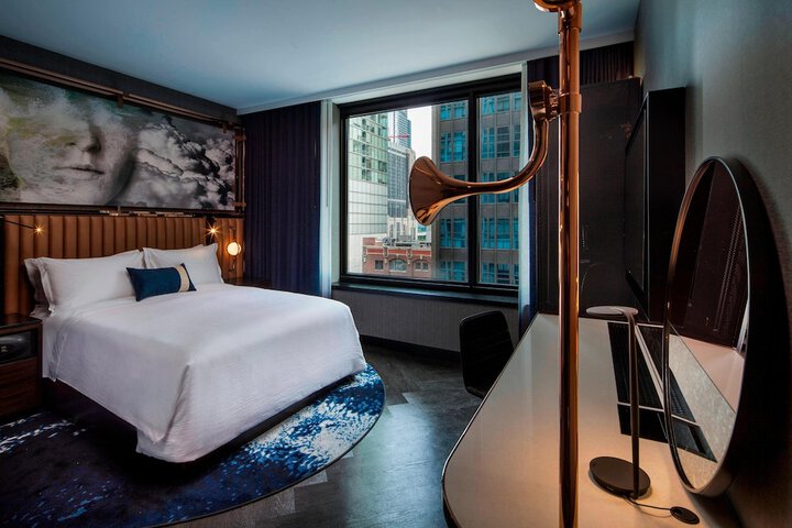 Room 10 of 41