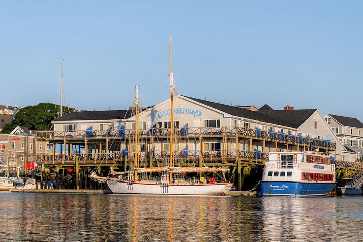 Fishermans Wharf Inn