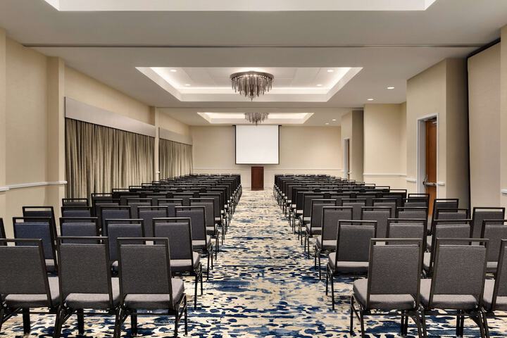 Embassy Suites by Hilton Monterey Bay Seaside