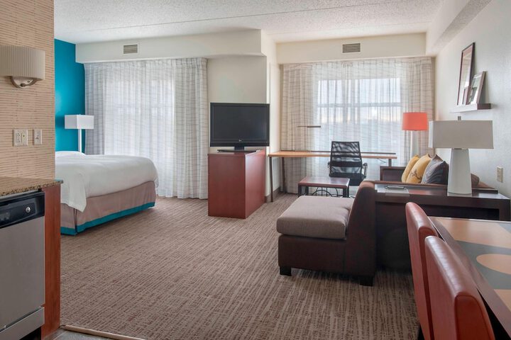 Residence Inn by Marriott Newark Elizabeth / Liberty International Airport
