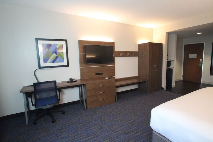 Room 18 of 41