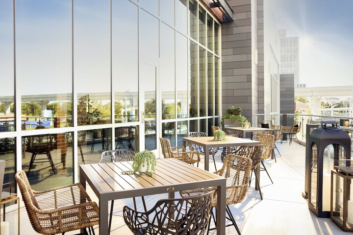 Terrace/Patio 76 of 77
