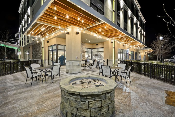 Home2 Suites by Hilton Perrysburg Levis Commons Toledo
