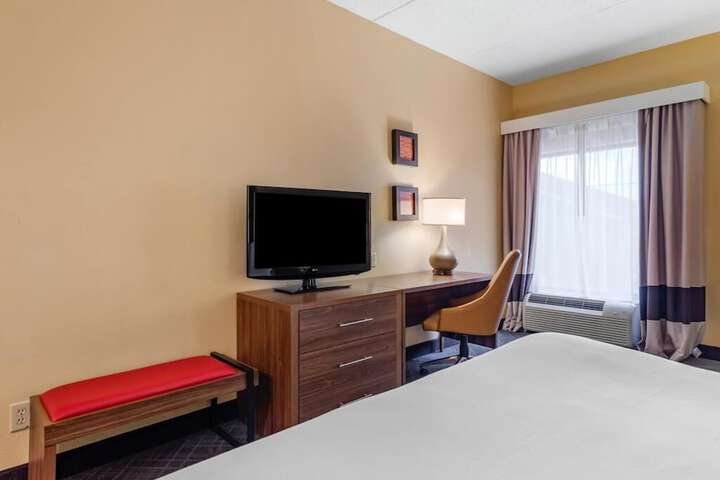 Room 61 of 84