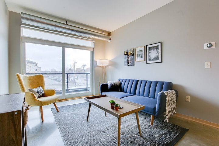 Room 51 of 73