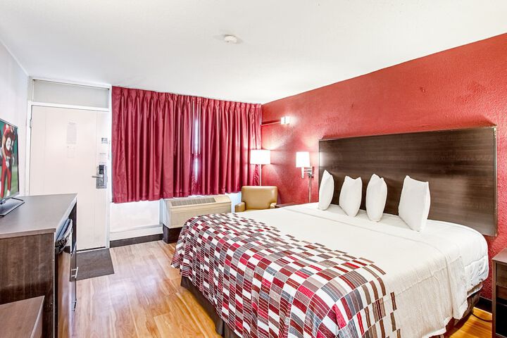 Room 14 of 29