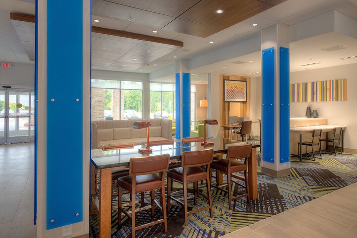 Holiday Inn Express & Suites Fort Mill by IHG
