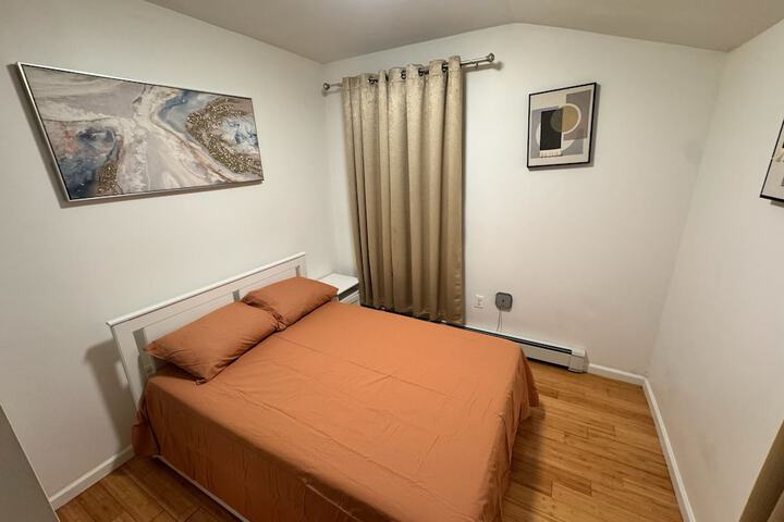 Spacious 3BR Family Home Near Everything