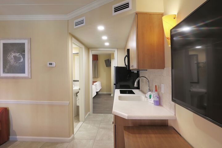 Room 13 of 55