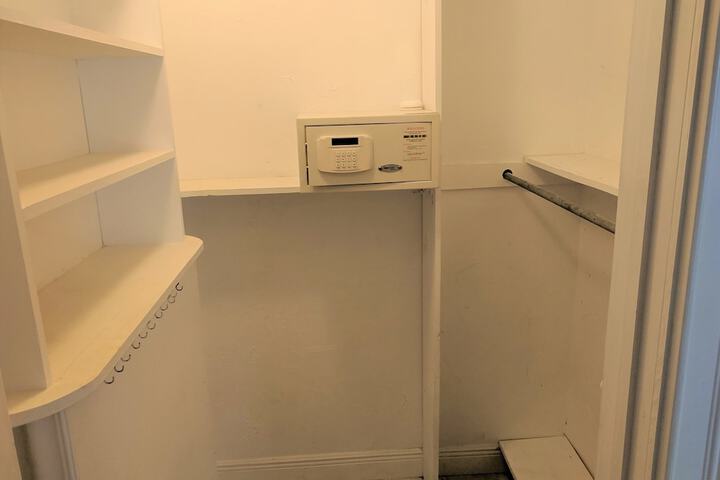 Room 111 of 177