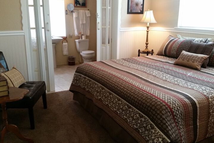 Room 28 of 71