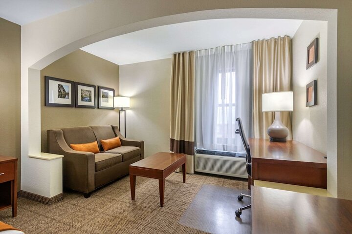Room 15 of 73