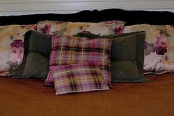 Far View - a Bed & Breakfast Estate