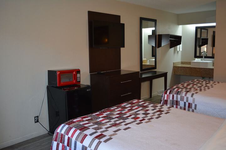 Room 28 of 31