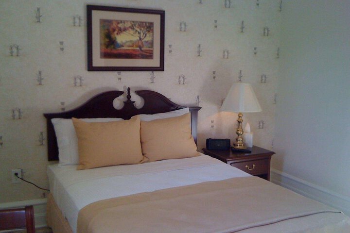 Room 19 of 39