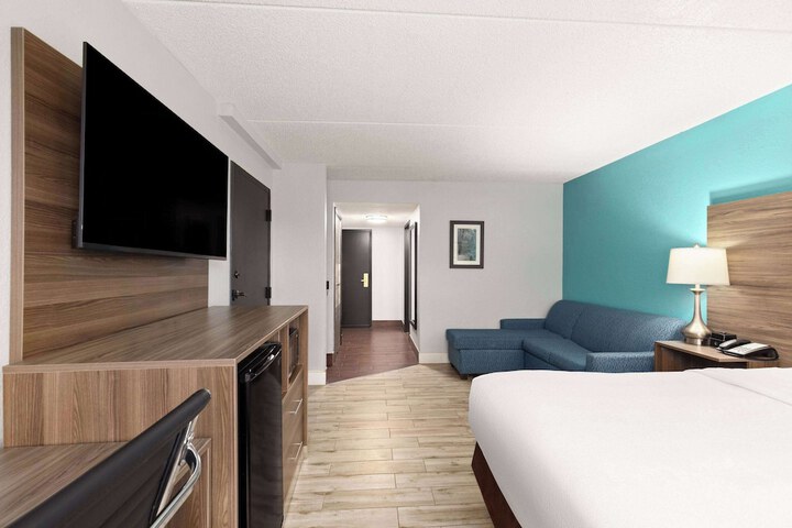 La Quinta Inn & Suites by Wyndham Sevierville / Kodak