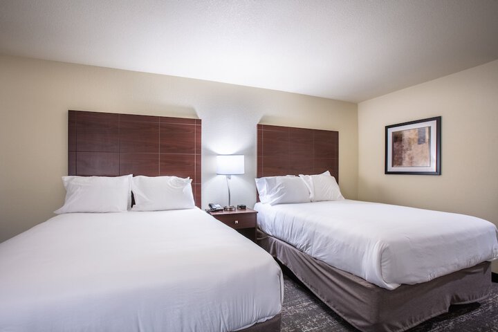 Cobblestone Inn & Suites - Pine Bluffs