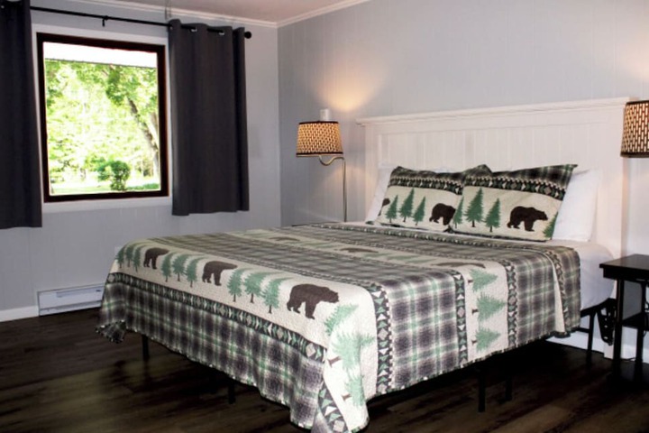 Luzerne Court Motel