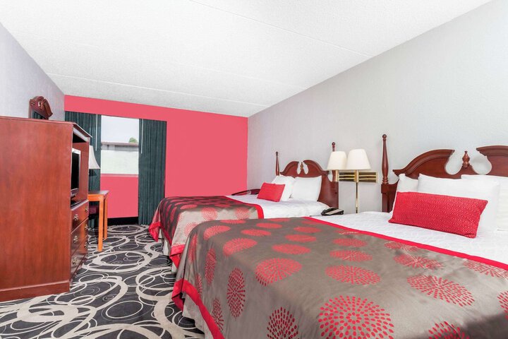 Room 21 of 39