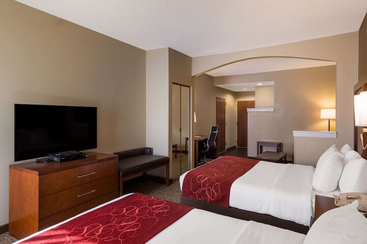Room 15 of 49