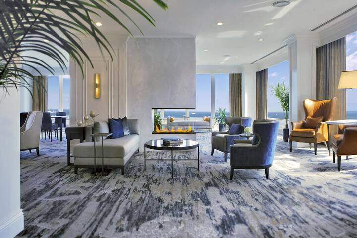 Hilton Chicago