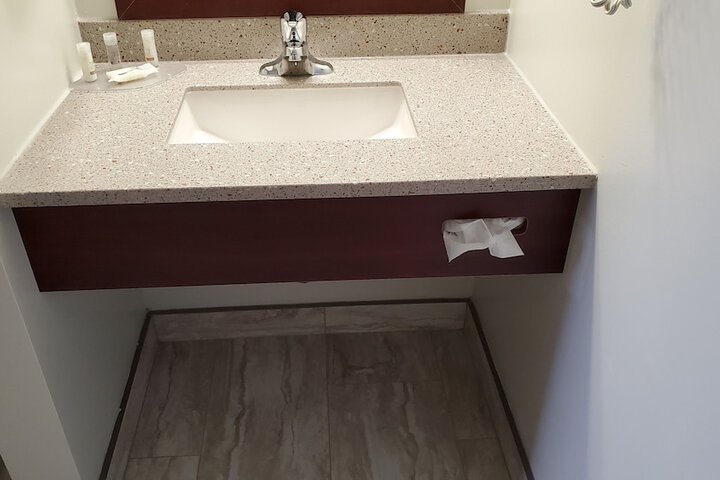 Room 14 of 53