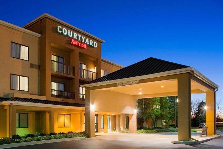 Hotel 2 of 25