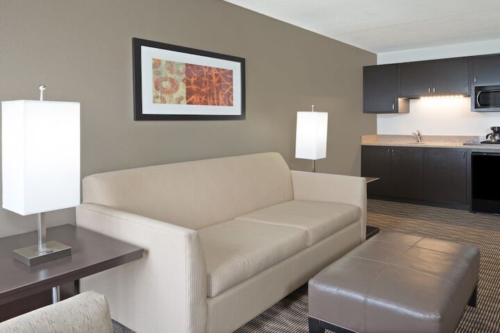 Holiday Inn Express Hotel & Suites Colby by IHG