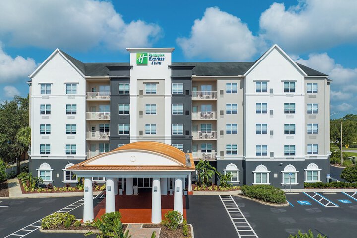 Hotel 4 of 66