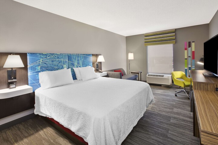 Room 21 of 40