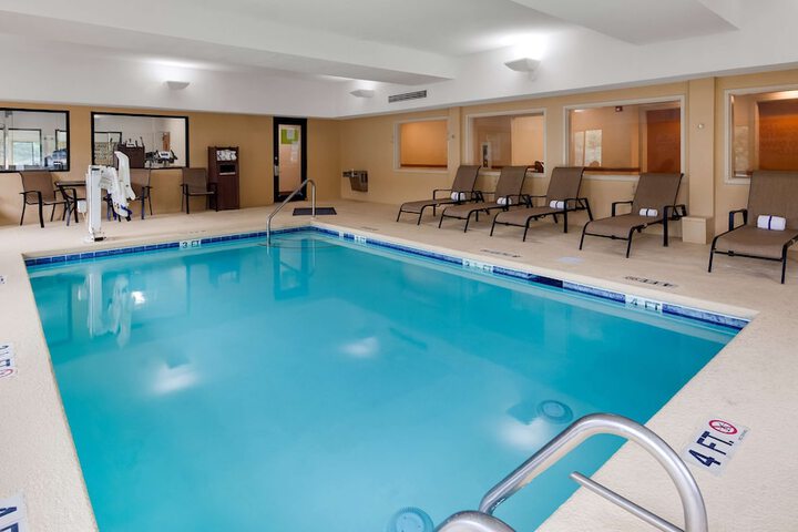 Pool 4 of 25